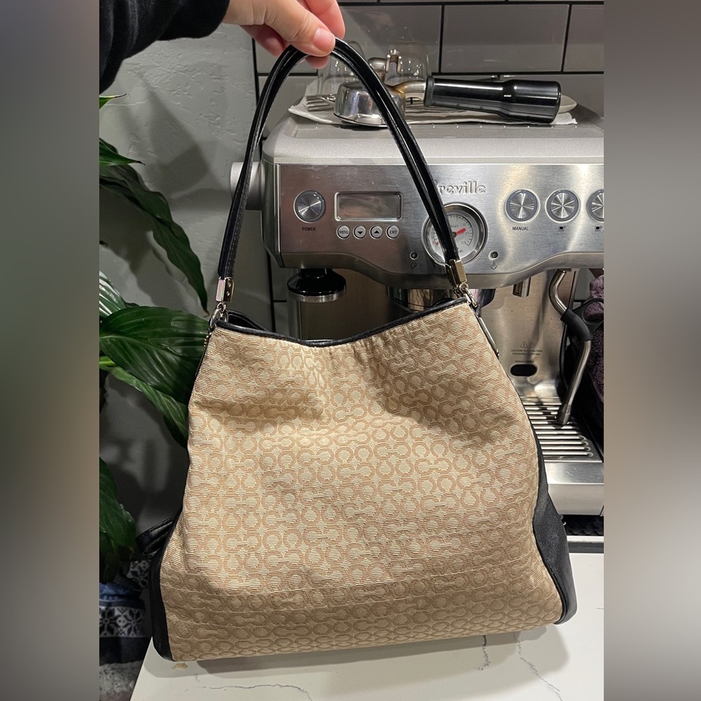 Coach Tan and Black Shoulder Bag - Picture 2 of 12